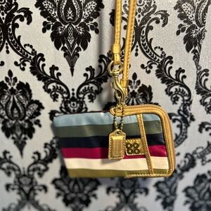 Coach wristlet new without tags